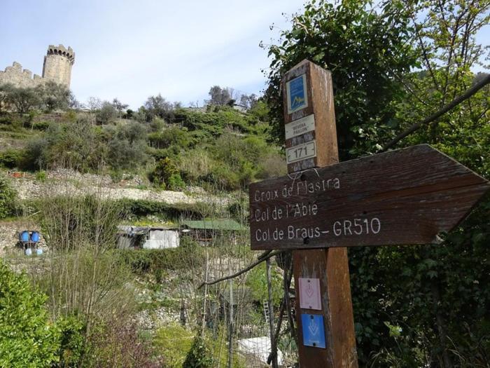 Chalet Sur Pilotis Avec Piscine Privee Lucéram Zewnętrze zdjęcie