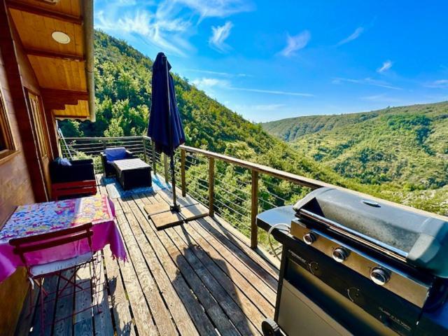 Chalet Sur Pilotis Avec Piscine Privee Lucéram Zewnętrze zdjęcie